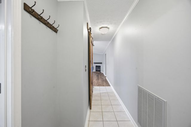 1605 Squire Hart Way, Lexington, KY 40515