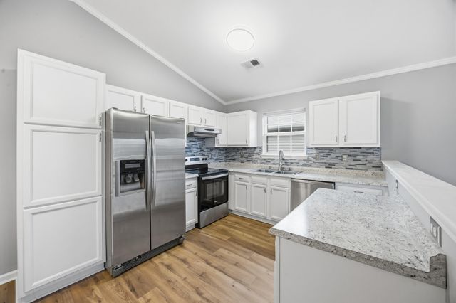 1605 Squire Hart Way, Lexington, KY 40515