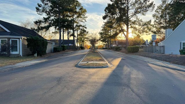 122 Hounds Court S, Columbia, SC 29223