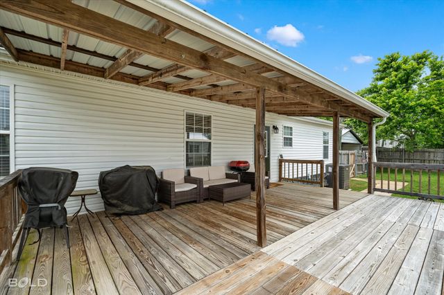 10267 Lalaurie Lane, Keithville, LA 71047