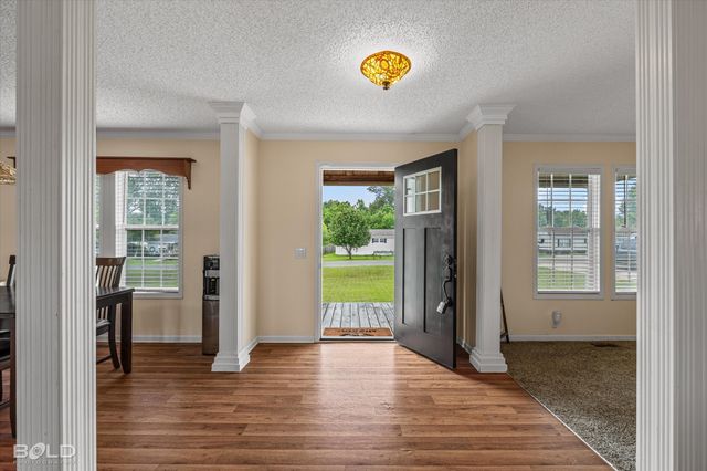10267 Lalaurie Lane, Keithville, LA 71047
