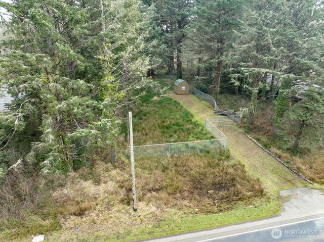 10618 Pacific Way, Long Beach, WA 98631