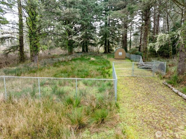 10618 Pacific Way, Long Beach, WA 98631