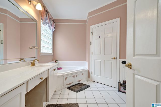 2001 WESTRIDGE DRIVE, Birmingham, AL 35235