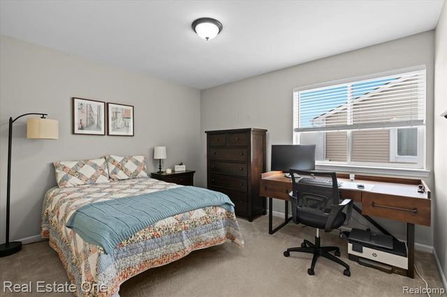 924 Riverstone Court, Milford, MI 48381