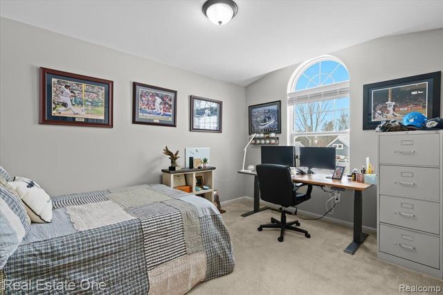 924 Riverstone Court, Milford, MI 48381