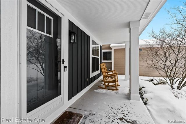 924 Riverstone Court, Milford, MI 48381