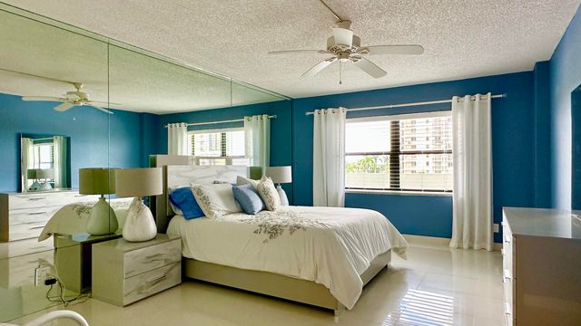 1901 N Ocean Boulevard 4B, Fort Lauderdale, FL 33305