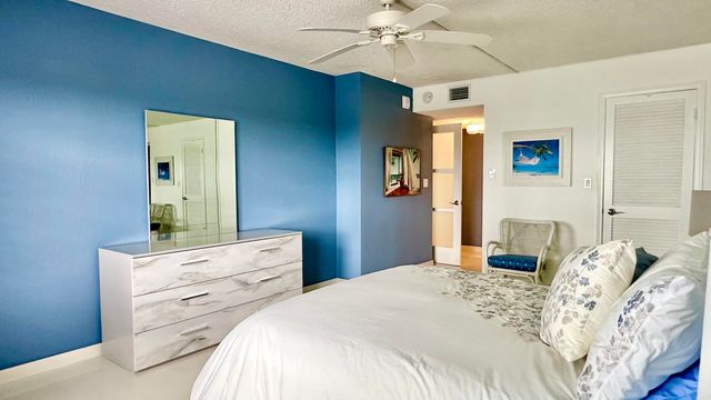 1901 N Ocean Boulevard 4B, Fort Lauderdale, FL 33305