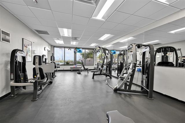 1901 N Ocean Boulevard 4B, Fort Lauderdale, FL 33305