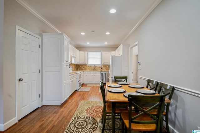1524 JACOBS CIRCLE, Vestavia Hills, AL 35216