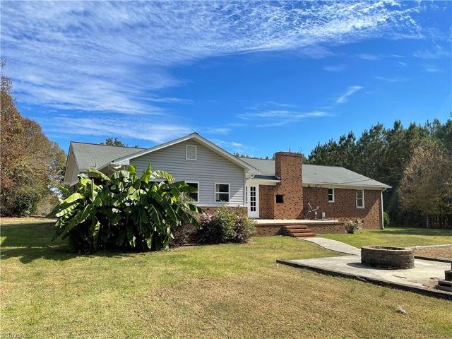 150 Fuller Mill S Road, Trinity, NC 27370