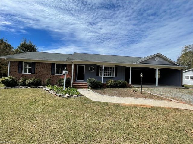 150 Fuller Mill S Road, Trinity, NC 27370