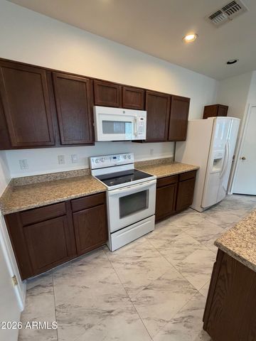 7464 S 31ST Place, Phoenix, AZ 85042