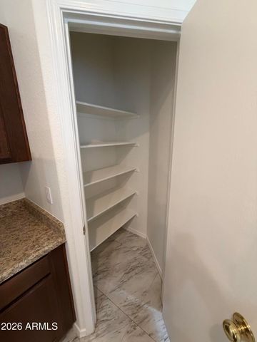 7464 S 31ST Place, Phoenix, AZ 85042