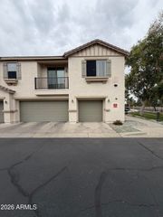 7464 S 31ST Place, Phoenix, AZ 85042
