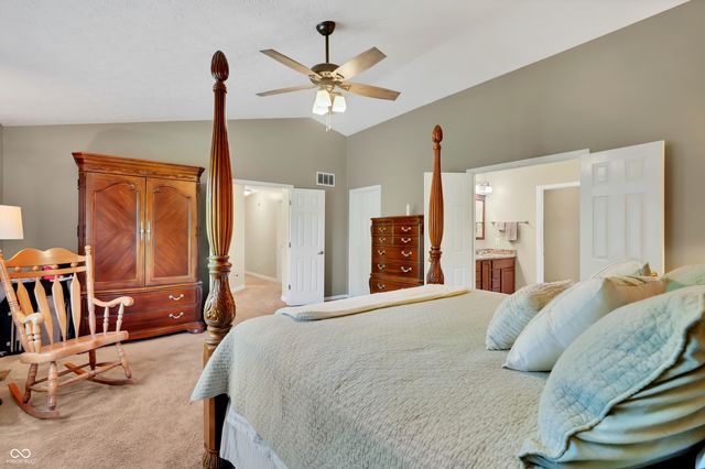 13077 Lansdowne Drive, Fishers, IN 46038