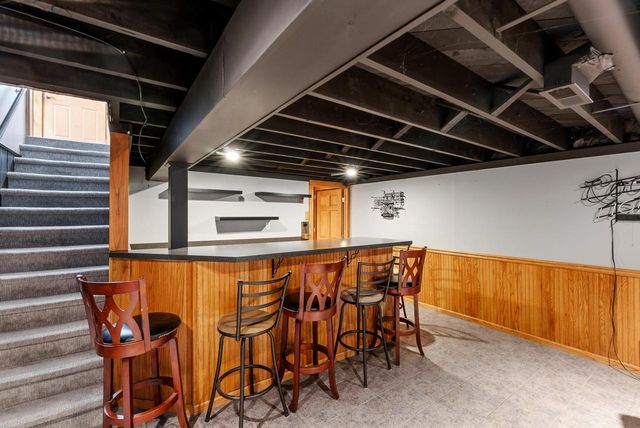 5426 Middleton DRIVE, Greendale, WI 53129