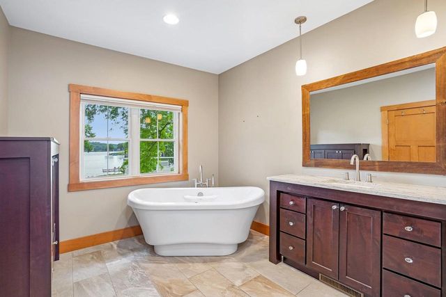 546 W Main Street, Merrimac, WI 53561