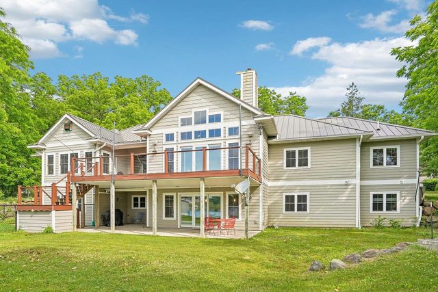 546 W Main Street, Merrimac, WI 53561