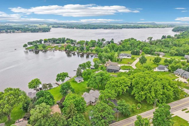 546 W Main Street, Merrimac, WI 53561