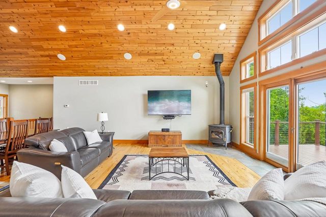 546 W Main Street, Merrimac, WI 53561