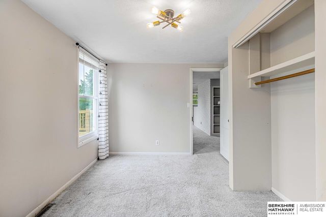 2315 N 75th Street, Omaha, NE 68134