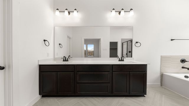 753 Grand Dale Drive, Lavon, TX 75166