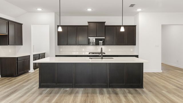 753 Grand Dale Drive, Lavon, TX 75166