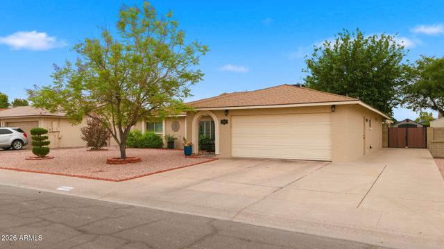 5621 W HEARN Road, Glendale, AZ 85306