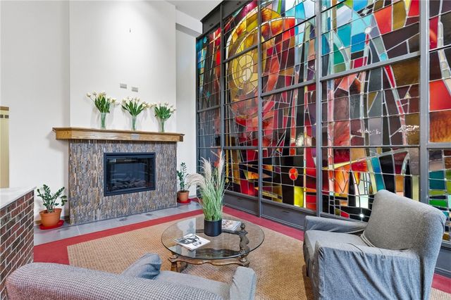 5 Bayard Rd 104, Shadyside, PA 15213