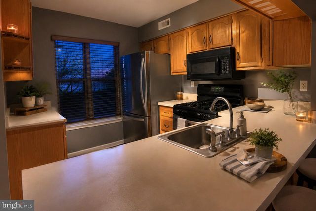 2602 YARMOUTH LN, Mt Laurel, NJ 08054