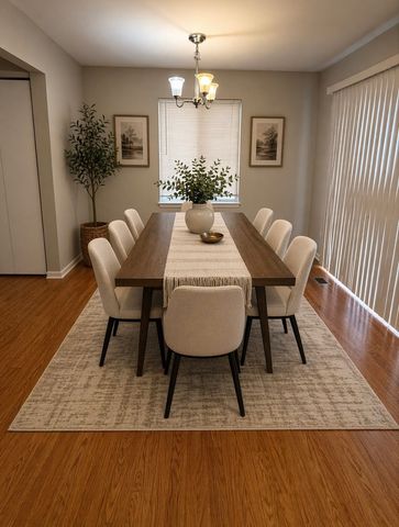 2530 Shauna Drive, Montgomery, IL 60538