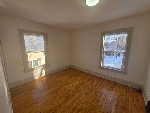 1134 Bertch Avenue, Waterloo, IA 50702