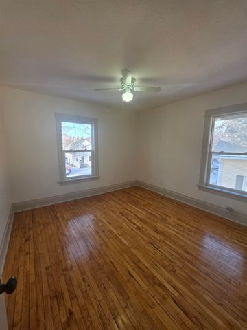 1134 Bertch Avenue, Waterloo, IA 50702