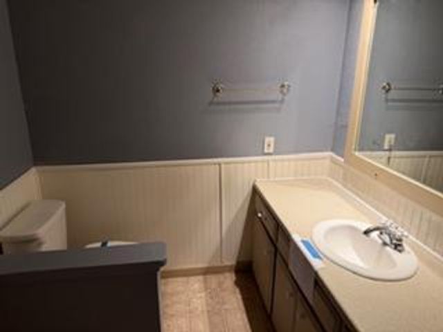 27917 Mineral School Road, Bella Vista, CA 96008