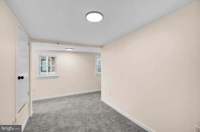 41 W WASHINGTON ST, Fleetwood, PA 19522