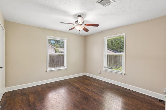 4516 Dewberry Street, Houston, TX 77021