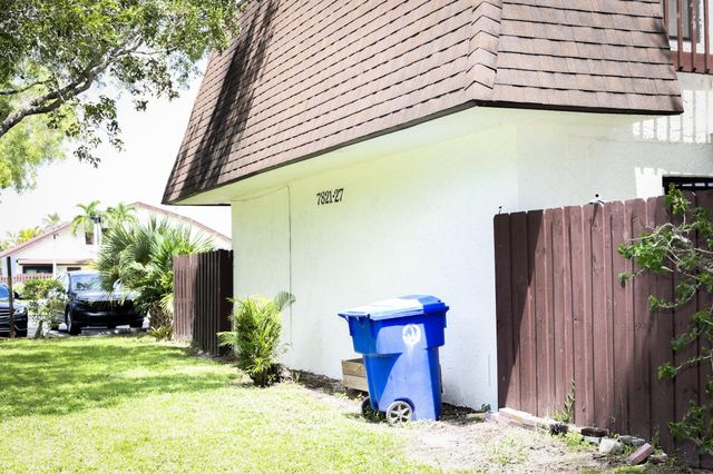 7823 Tam Oshanter Boulevard 7823, North Lauderdale, FL 33068