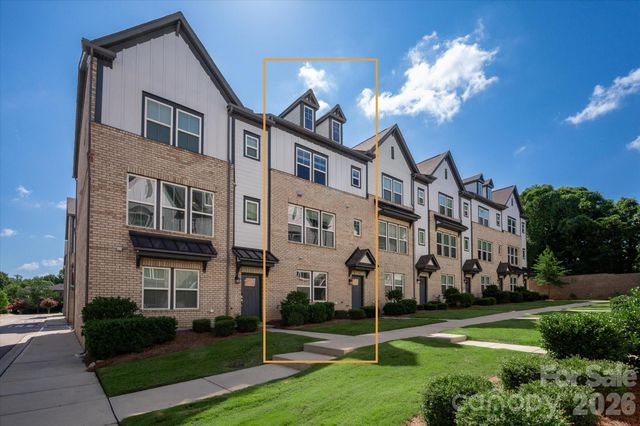 314 Hastings Run Drive, Charlotte, NC 28211
