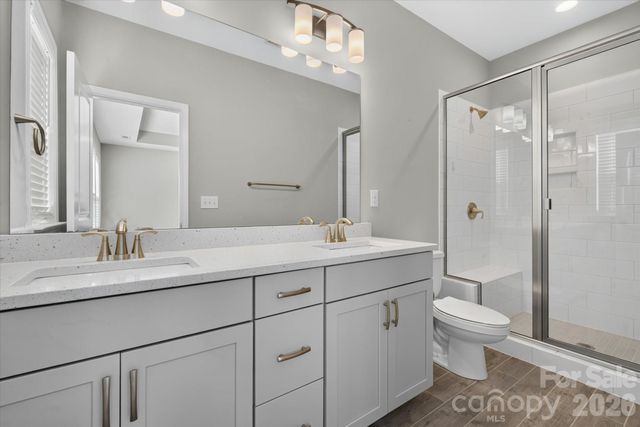 314 Hastings Run Drive, Charlotte, NC 28211