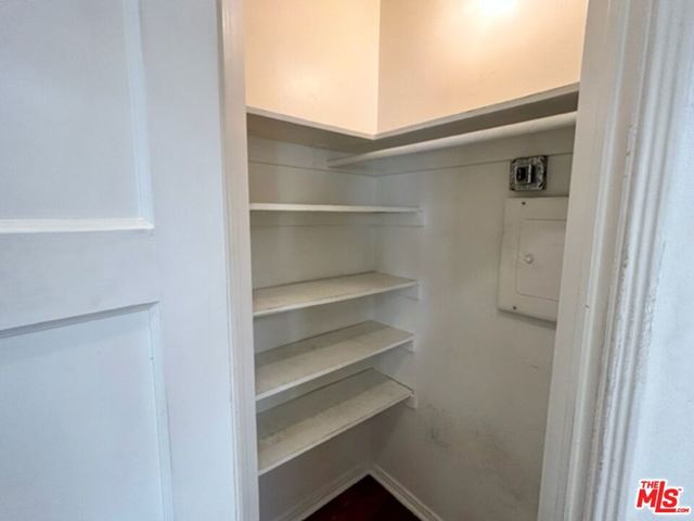 1527 W Centinela Avenue D, Santa Monica, CA 90404