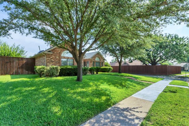1112 Pawnee Trail, Carrollton, TX 75007