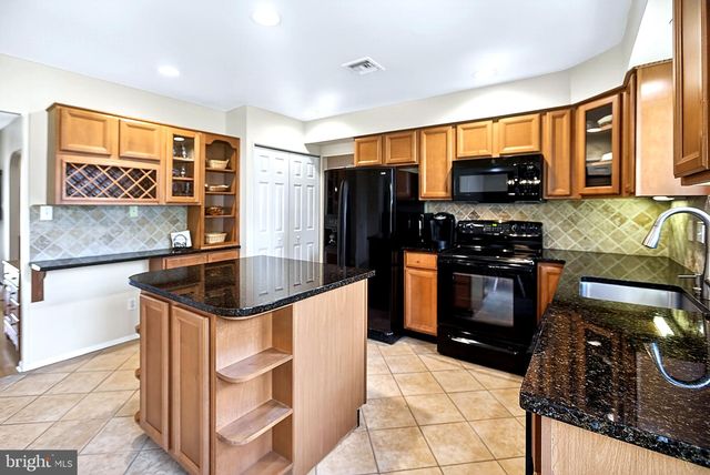 555 ELLIOTT DR, King Of Prussia, PA 19406