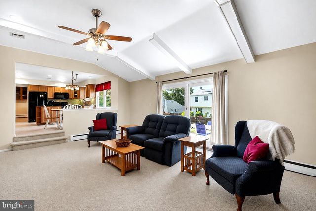 555 ELLIOTT DR, King Of Prussia, PA 19406