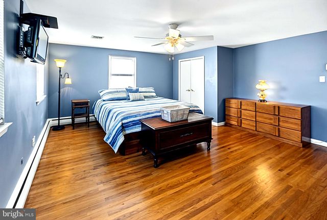 555 ELLIOTT DR, King Of Prussia, PA 19406