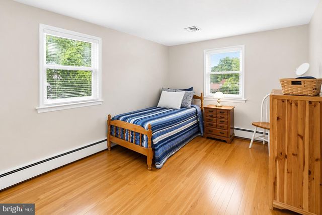 555 ELLIOTT DR, King Of Prussia, PA 19406