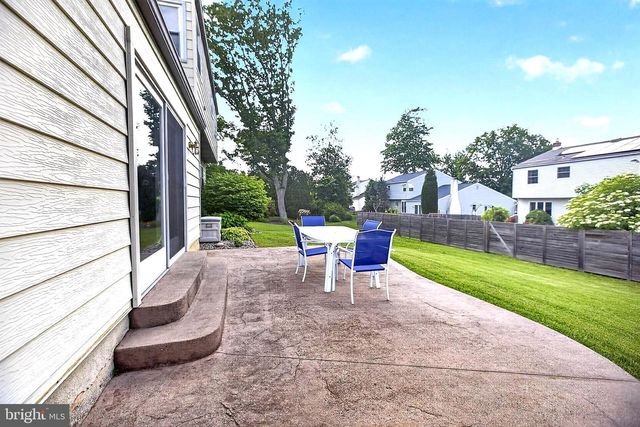 555 ELLIOTT DR, King Of Prussia, PA 19406