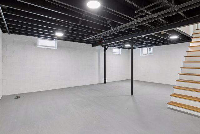 1497 Margaret Street, Saint Paul, MN 55106