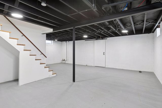 1497 Margaret Street, Saint Paul, MN 55106